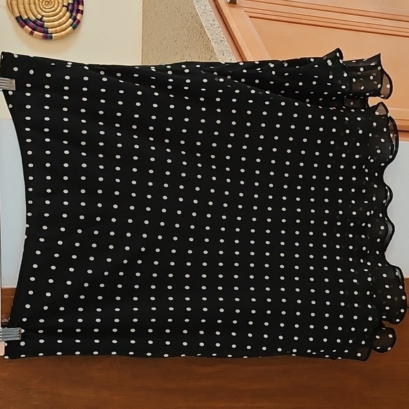 George Lightweight Polkadot Skirt - Picture 8 of 8